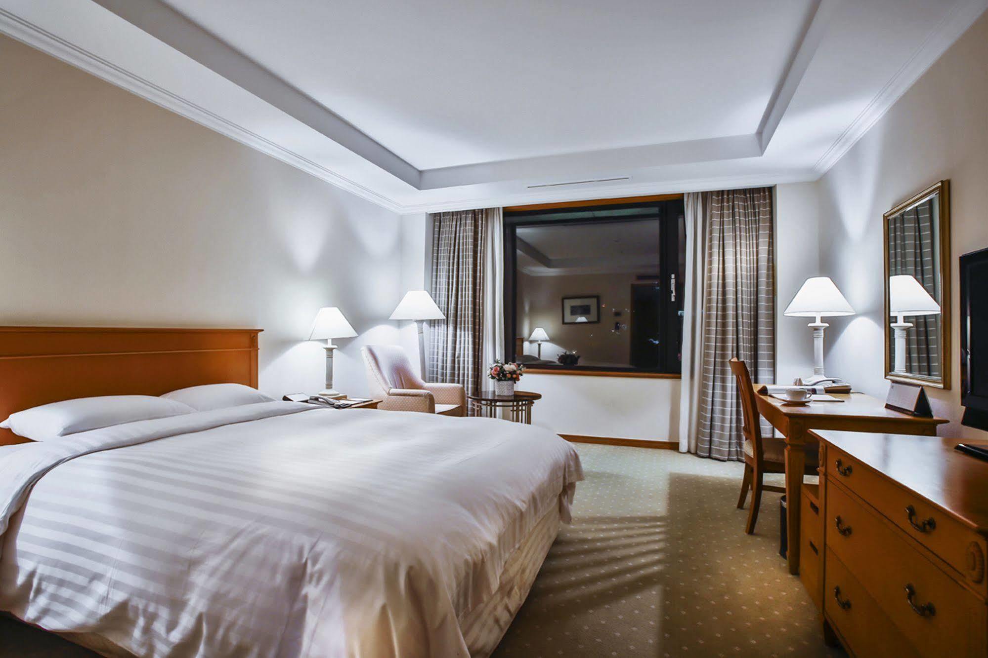 Hotel Hyundai By Lahan Ulsan Luaran gambar